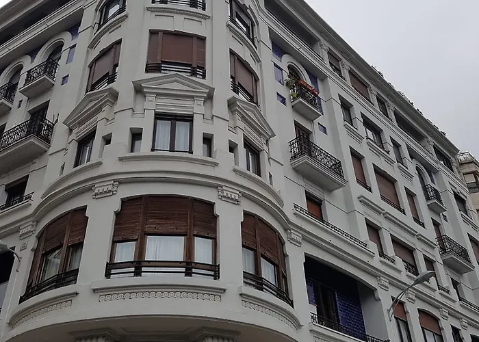 Donosti Surf 招待所 圣塞瓦斯蒂安